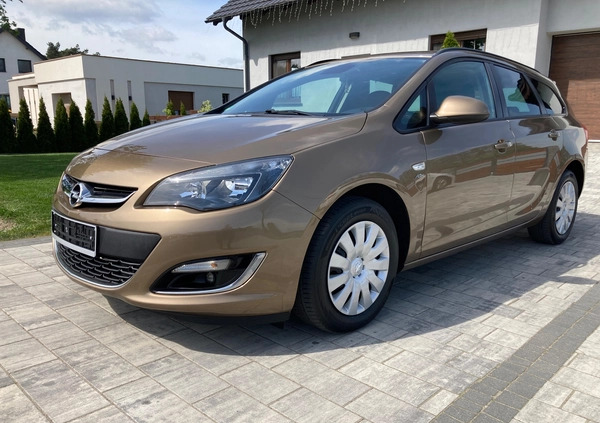 Opel Astra cena 25900 przebieg: 160000, rok produkcji 2013 z Jarocin małe 466